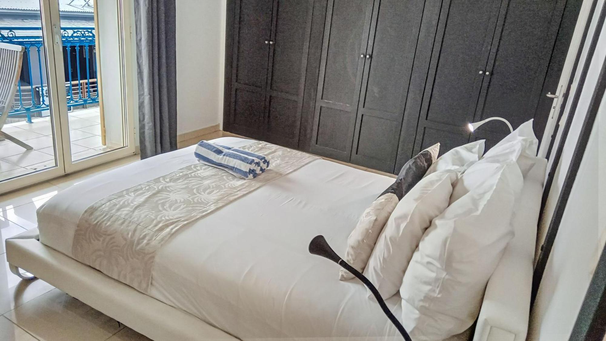 Residence Catalina Apt 3 グランカーズ エクステリア 写真